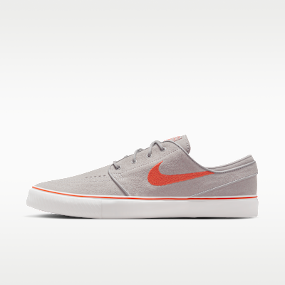 Nike SB Zoom Janoski OG+ Skate Shoes. Nike.com